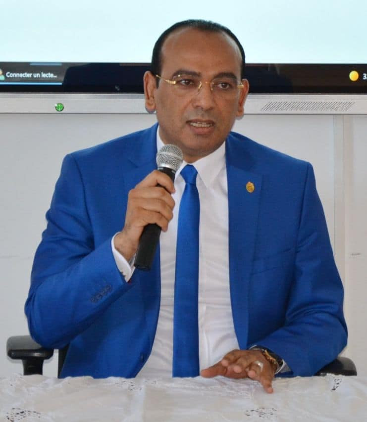 وزير الشؤون الدينية يختتم ملتقى البعثة الصحية للحج.